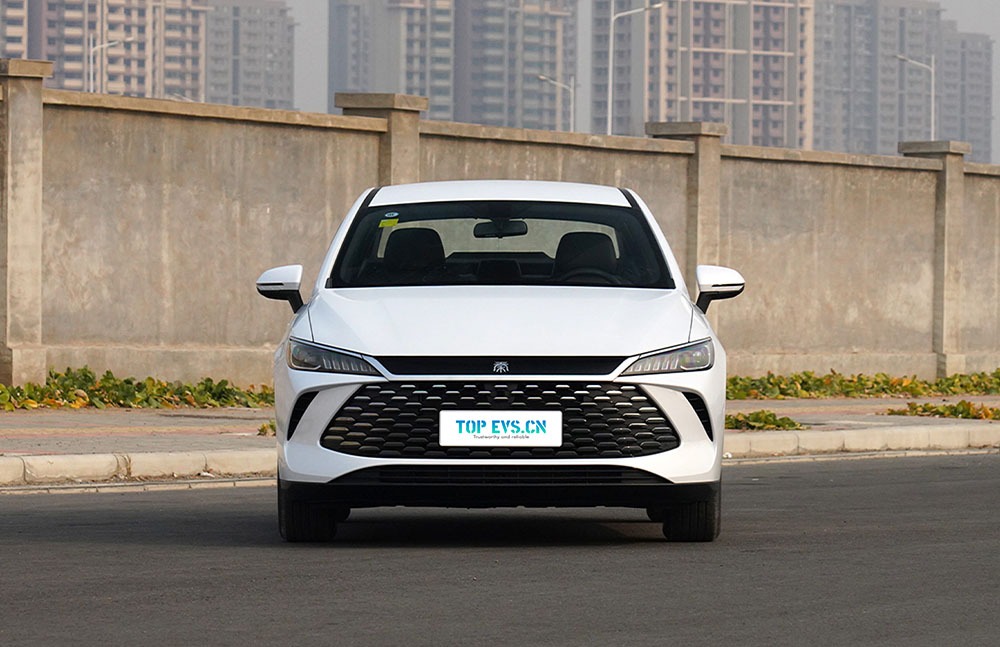 imgi_3_1_3(4) 2026 BYD Qin Plus DM-i – Buy Direct From China | Chinese Ev Cars in Algeria - Image 1