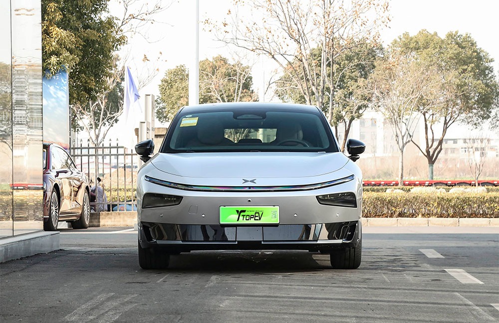 imgi_3_1_3(63) Xpeng P7+ 2026 – Factory Price From China | Chinese Ev Cars in Algeria - Image 1