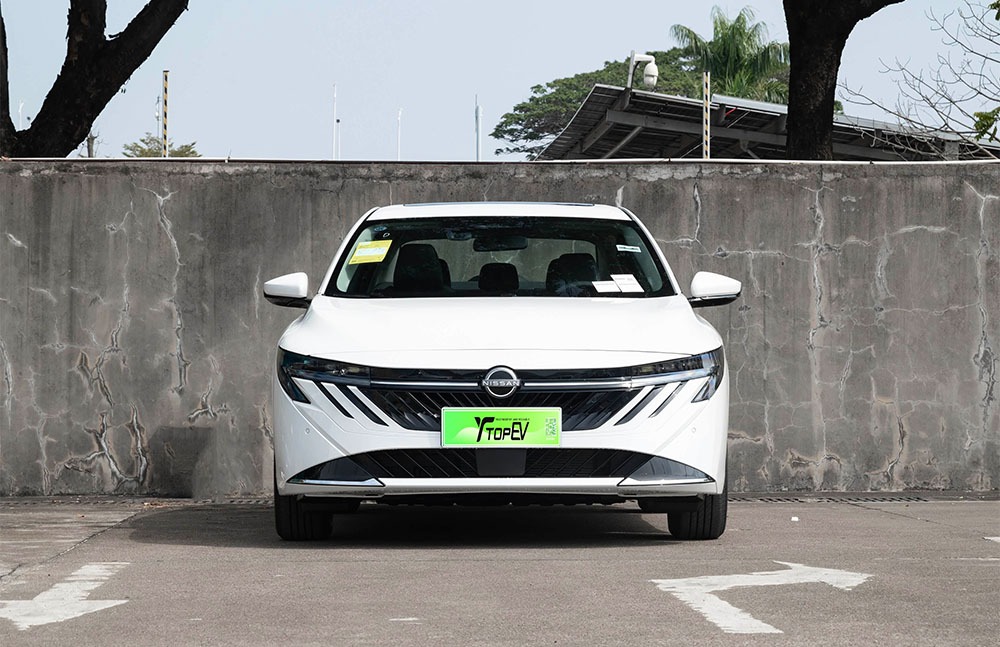 imgi_3_1_3(81) (1) Nissan Sylphy 2026 – Factory Price From China | Chinese Ev Cars in Algeria - Image 1