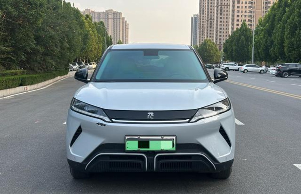 imgi_3_byd(1) Yuan UP 2026 Model, 301KM Leading Edition – China Export Vehicle | Chinese Ev Cars in Algeria - Image 1
