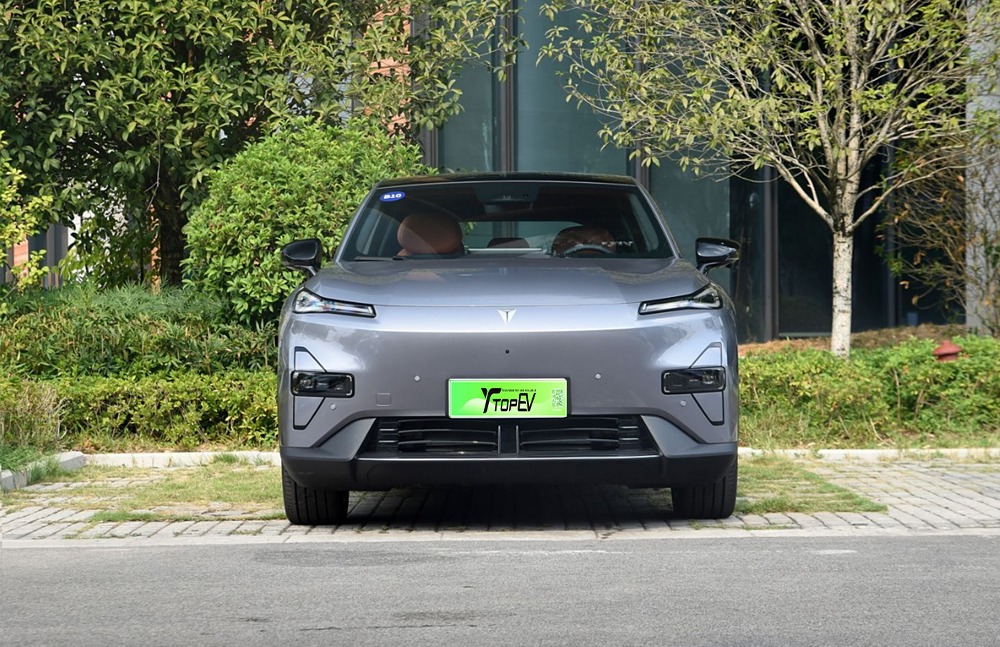 imgi_4_deepal s05 2 2026 Changan Deepal S05 – China Export Vehicle | Chinese Ev Cars in Algeria - Image 1