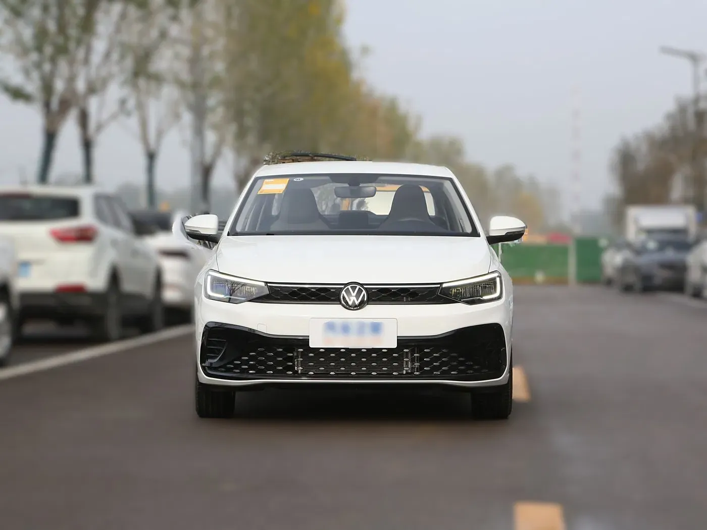 imgi_85_Used-New-Volkswagen-Lavida-2025-1-5L-Outstanding-Edition-for-Road-Trip Volkswagen Lavida 2026 1.5L Outstanding Edition – Wholesale Price From China | Chinese Ev Cars in Algeria - Image 1