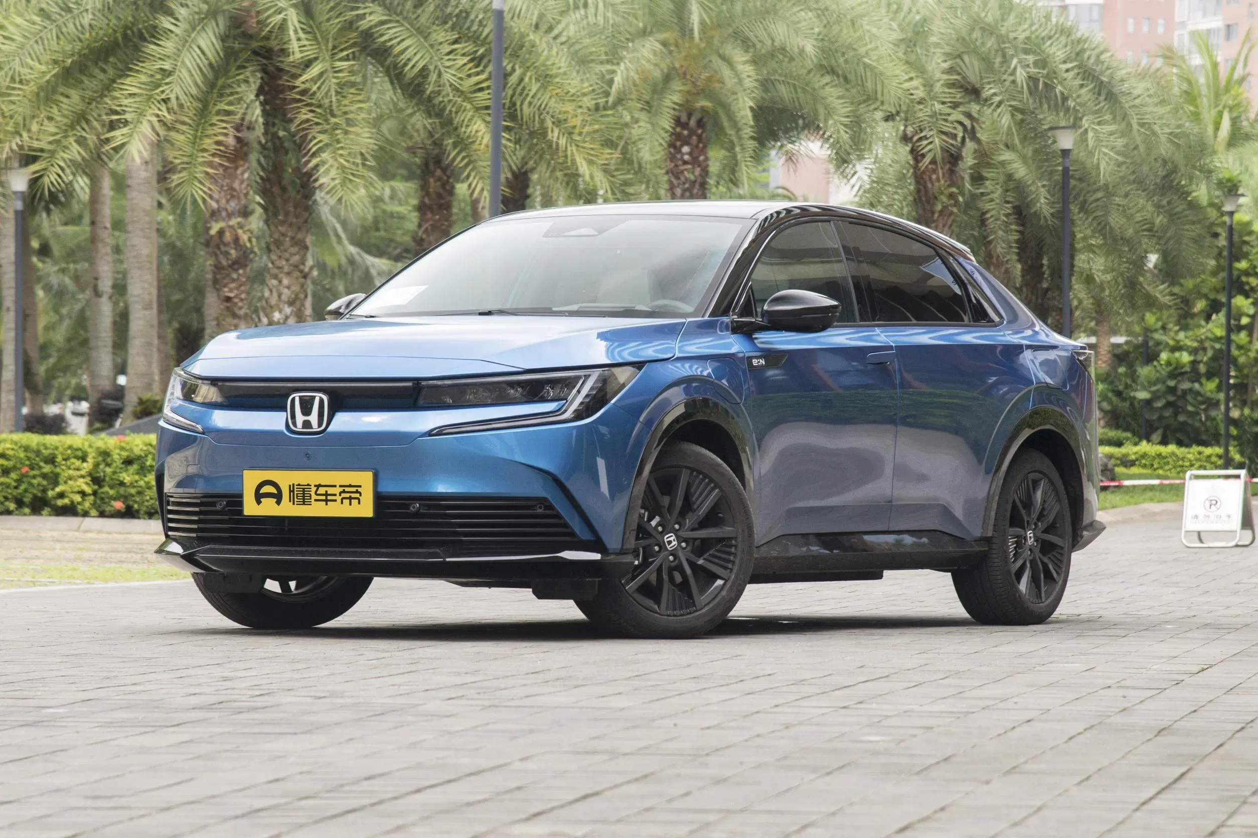 imgi_109_Honda-E-Np2-Advanced-Fwd-4-Doors-5-Seats-Second-Hand-Electric-Car Honda E: Np2 – For Sale From China | Chinese Ev Cars in Algeria - Image 1