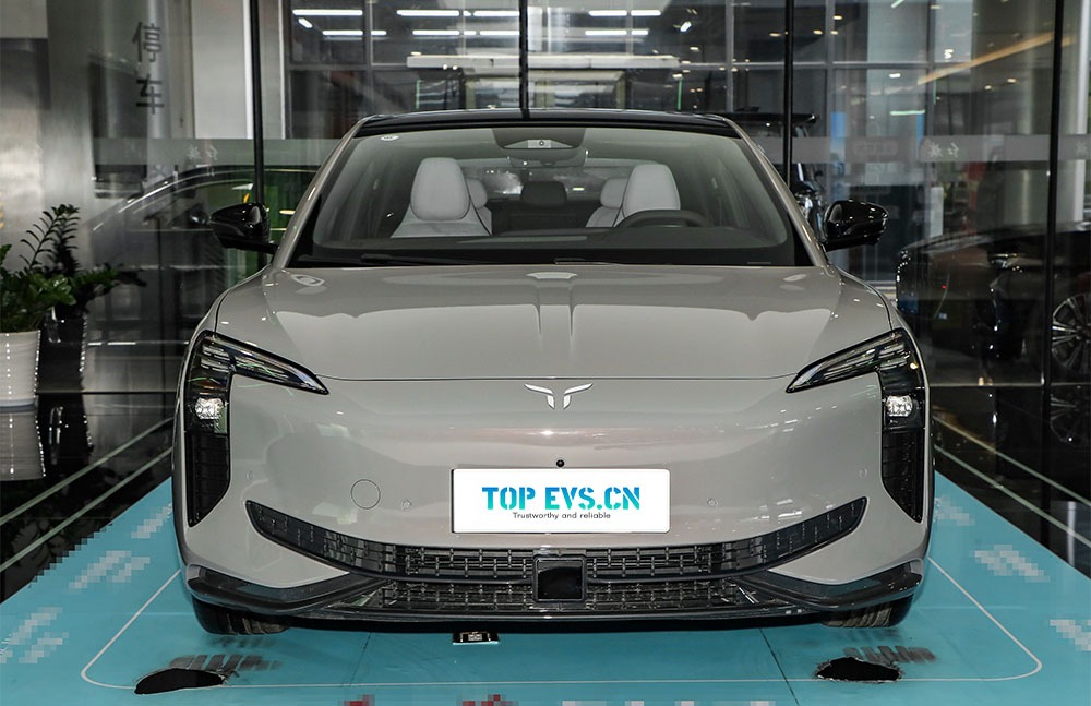 imgi_3_6_3(6) Hongqi EH7 2026 – Buy Direct From China | Chinese Ev Cars in Algeria - Image 1