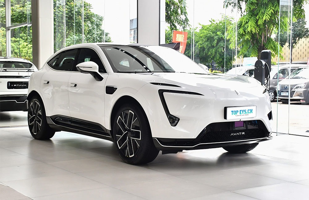imgi_4_2_4(2) Avatr 11– Ready for Export From China | Chinese Ev Cars in Algeria - Image 1