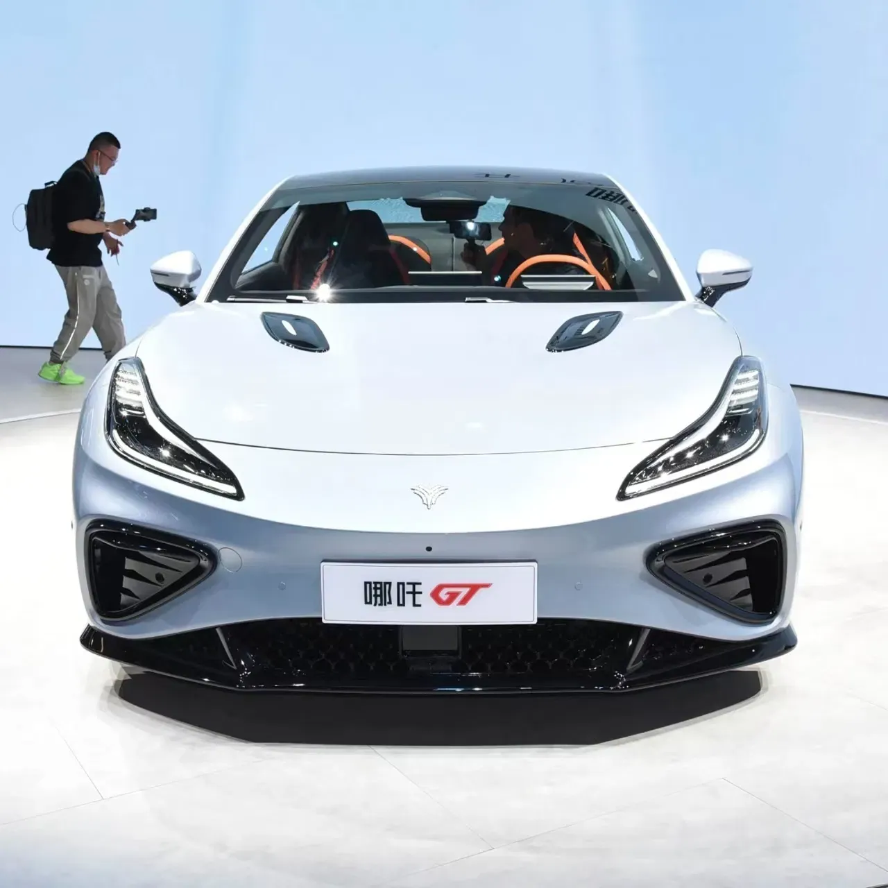 imgi_92_Neta-Gt-Pure-Electric-Roadster-New-Energy-Vehicle-EV-Car-2023 Neta Gt Pure Electric Roadster – For Sale From China | Chinese Ev Cars in Algeria - Image 1